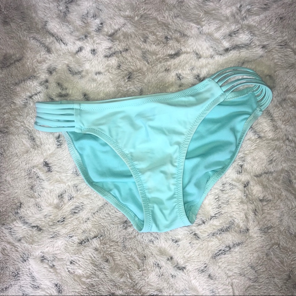 Bikini bottoms